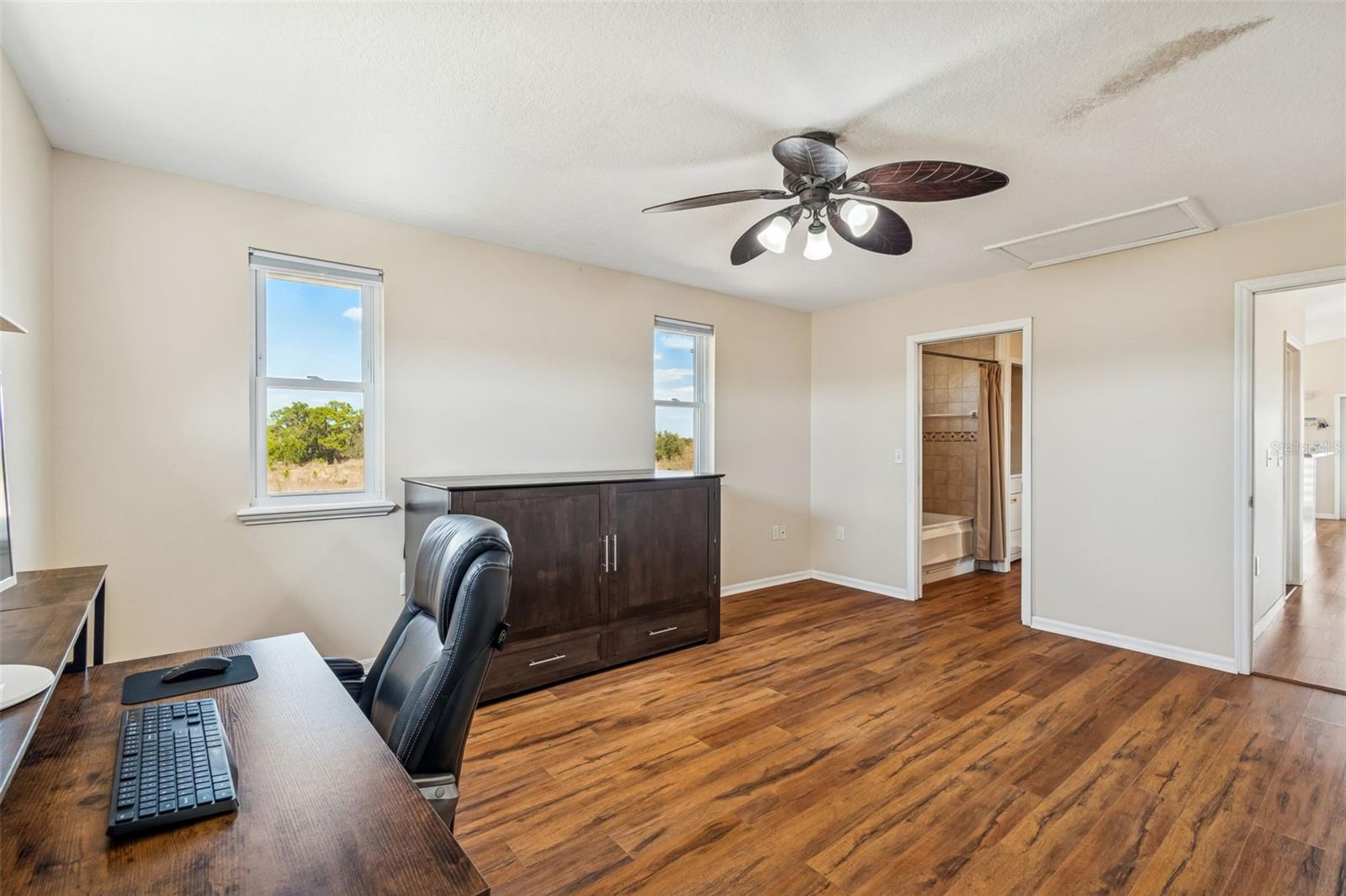 Image 42 of 96 For 4026 Mcintosh Estates Lane