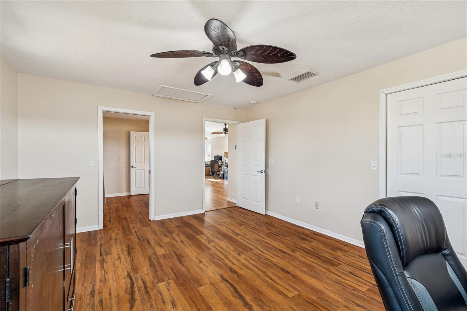 Image 43 of 96 For 4026 Mcintosh Estates Lane