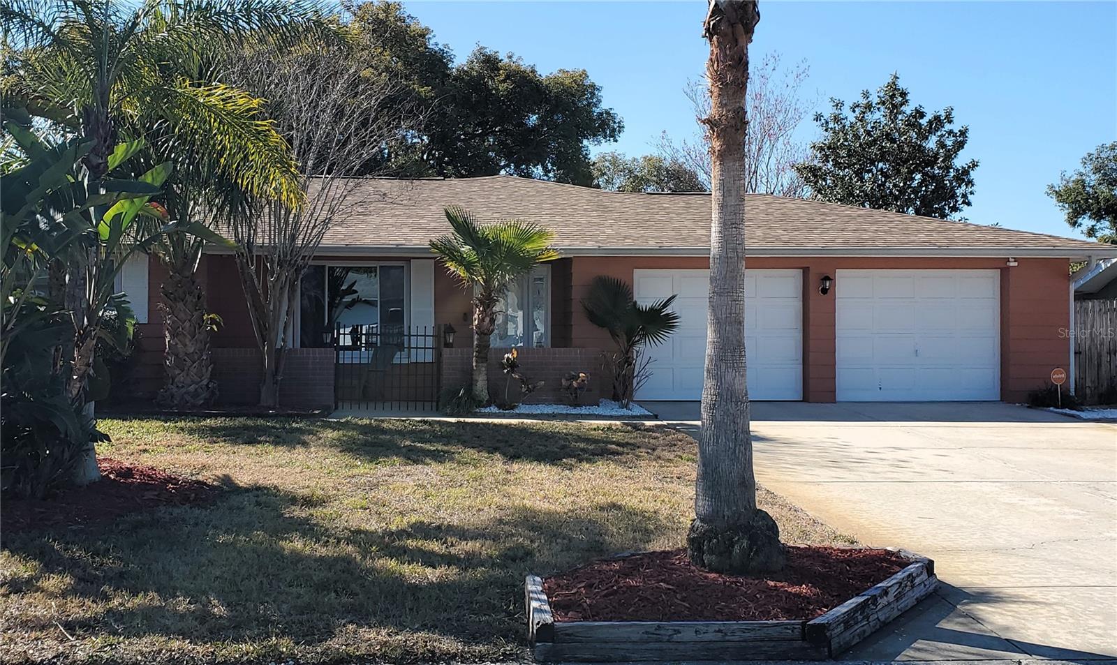 Image 2 of 47 For 7702 Rosewood Drive