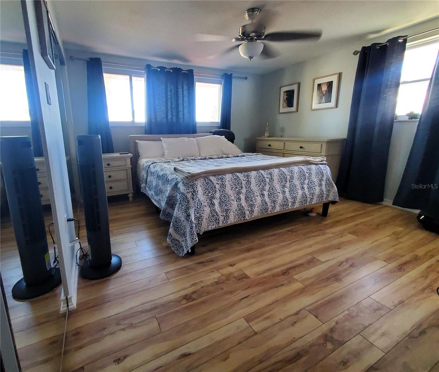 Image 27 of 47 For 7702 Rosewood Drive