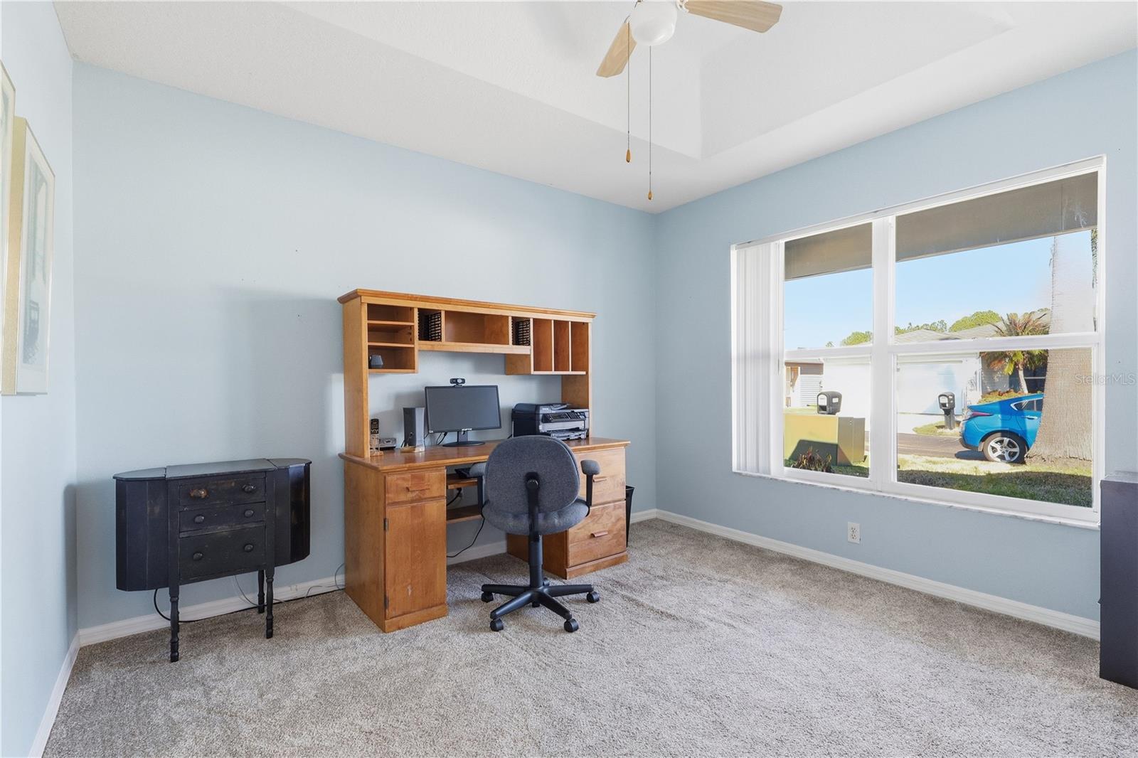 Listing photo id 18 for 29406 Zeller Avenue