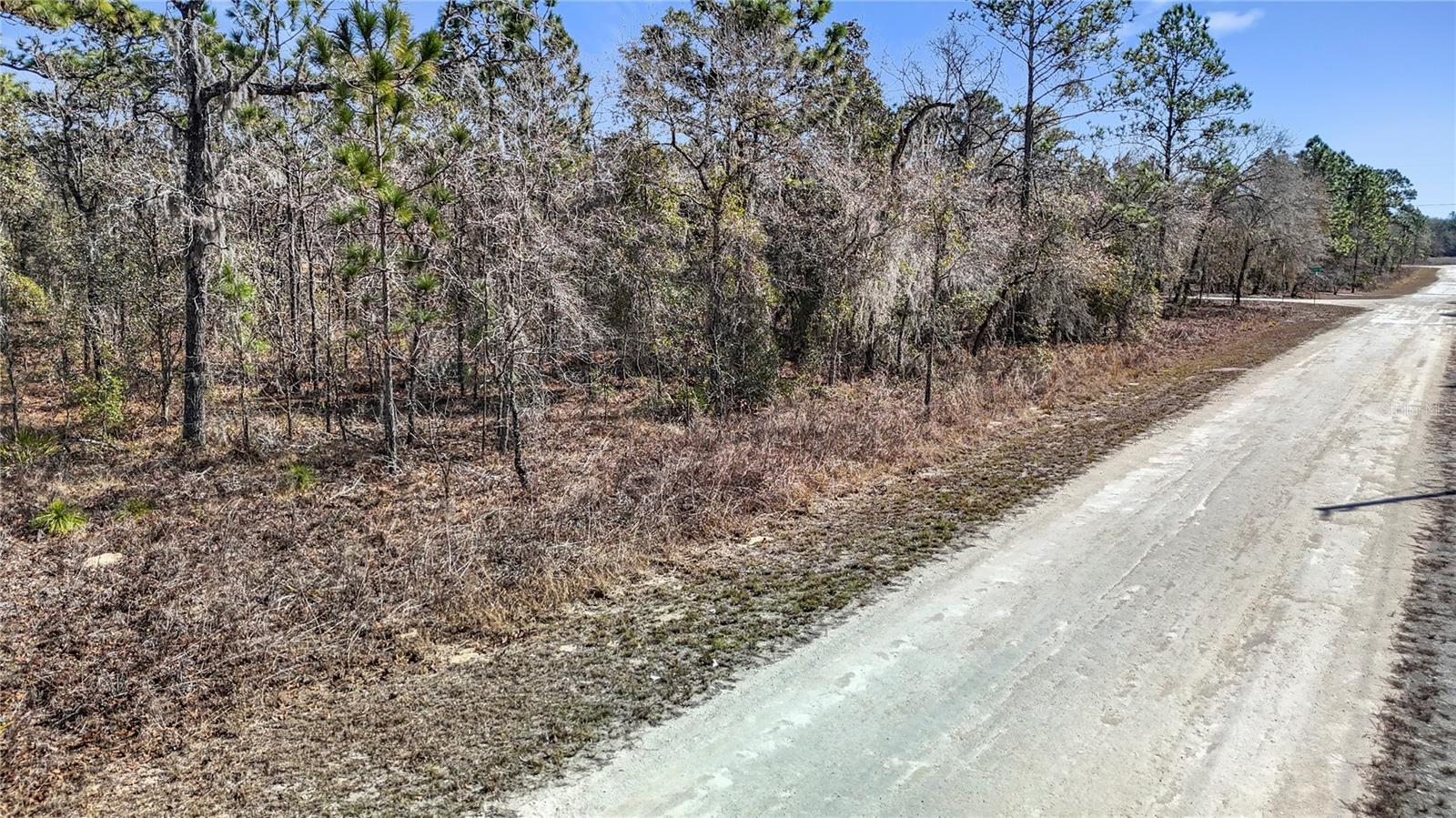 Image 4 of 23 For 16070 Sheldrake Loop