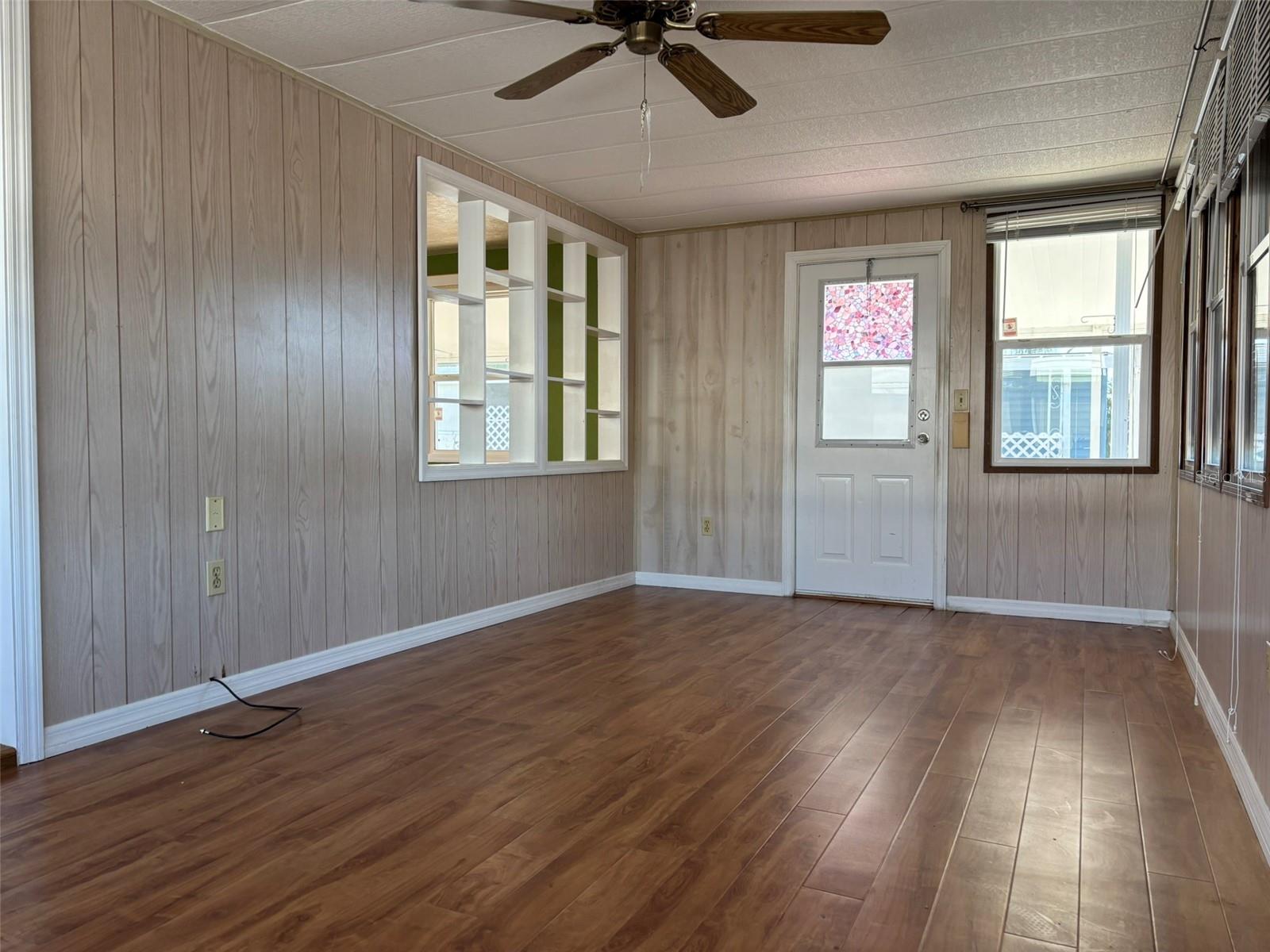 Image 10 of 33 For 13225 101st Street 144