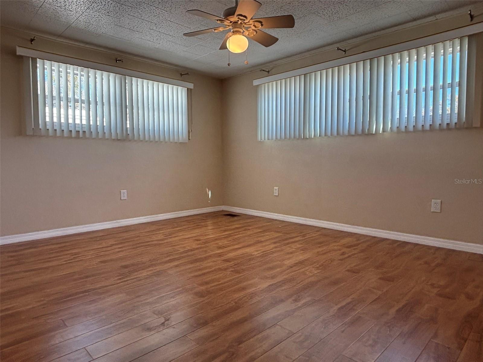 Image 18 of 33 For 13225 101st Street 144