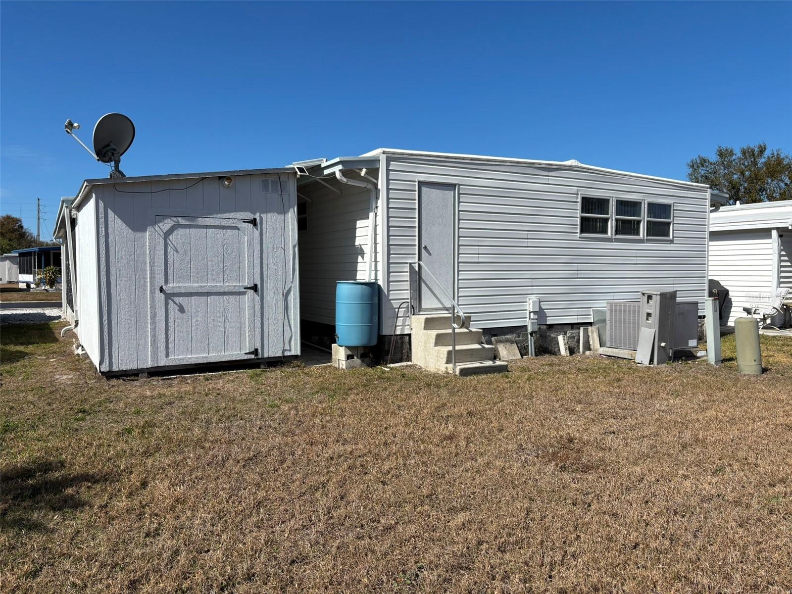 Image 27 of 33 For 13225 101st Street 144