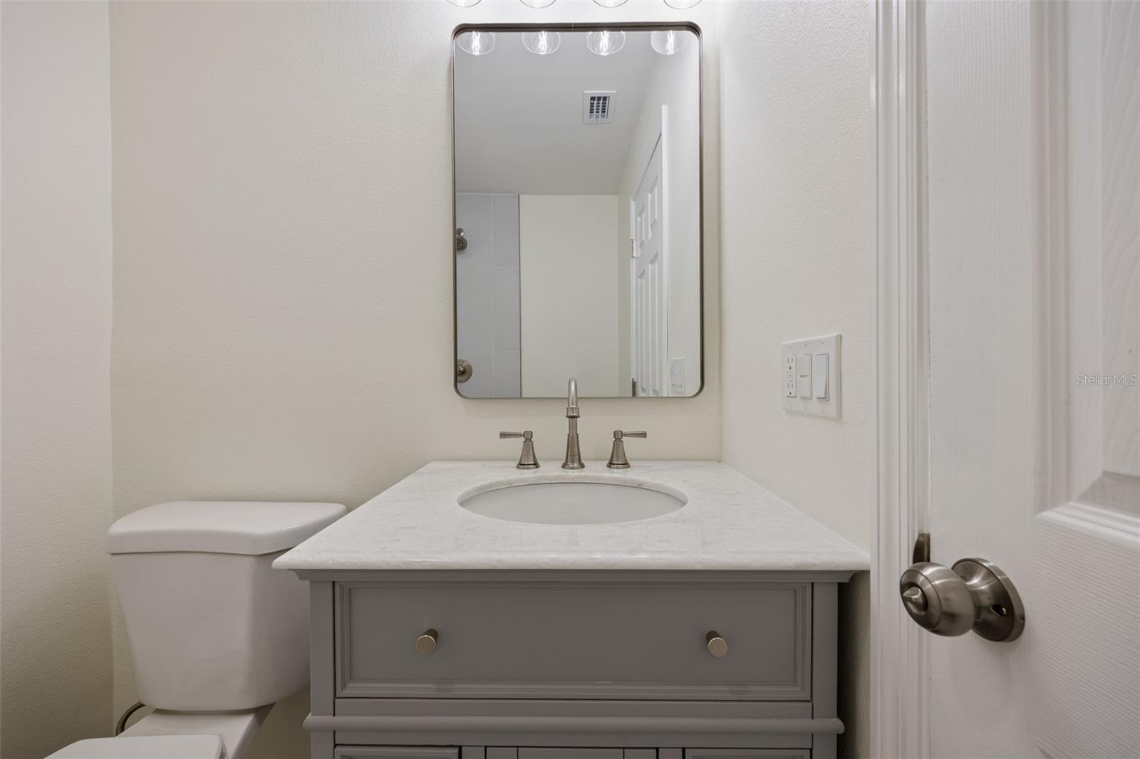 Image 26 of 37 For 3821 6th Avenue N