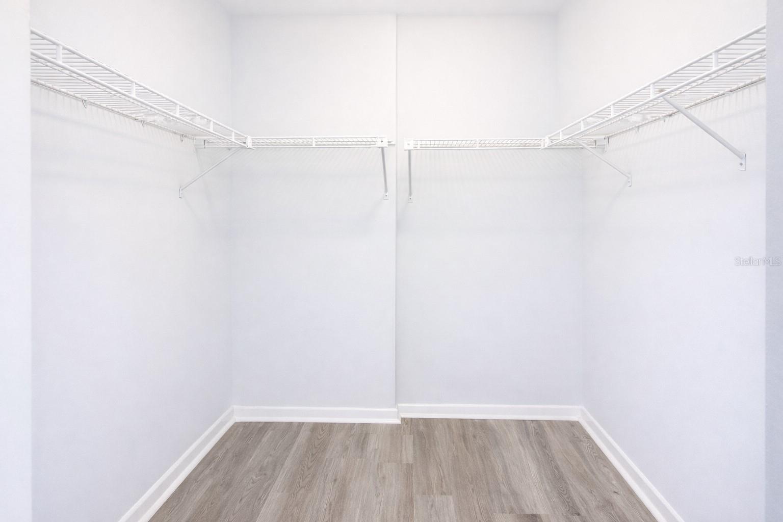 Image 15 of 33 For 2333 Feather Sound Drive A301