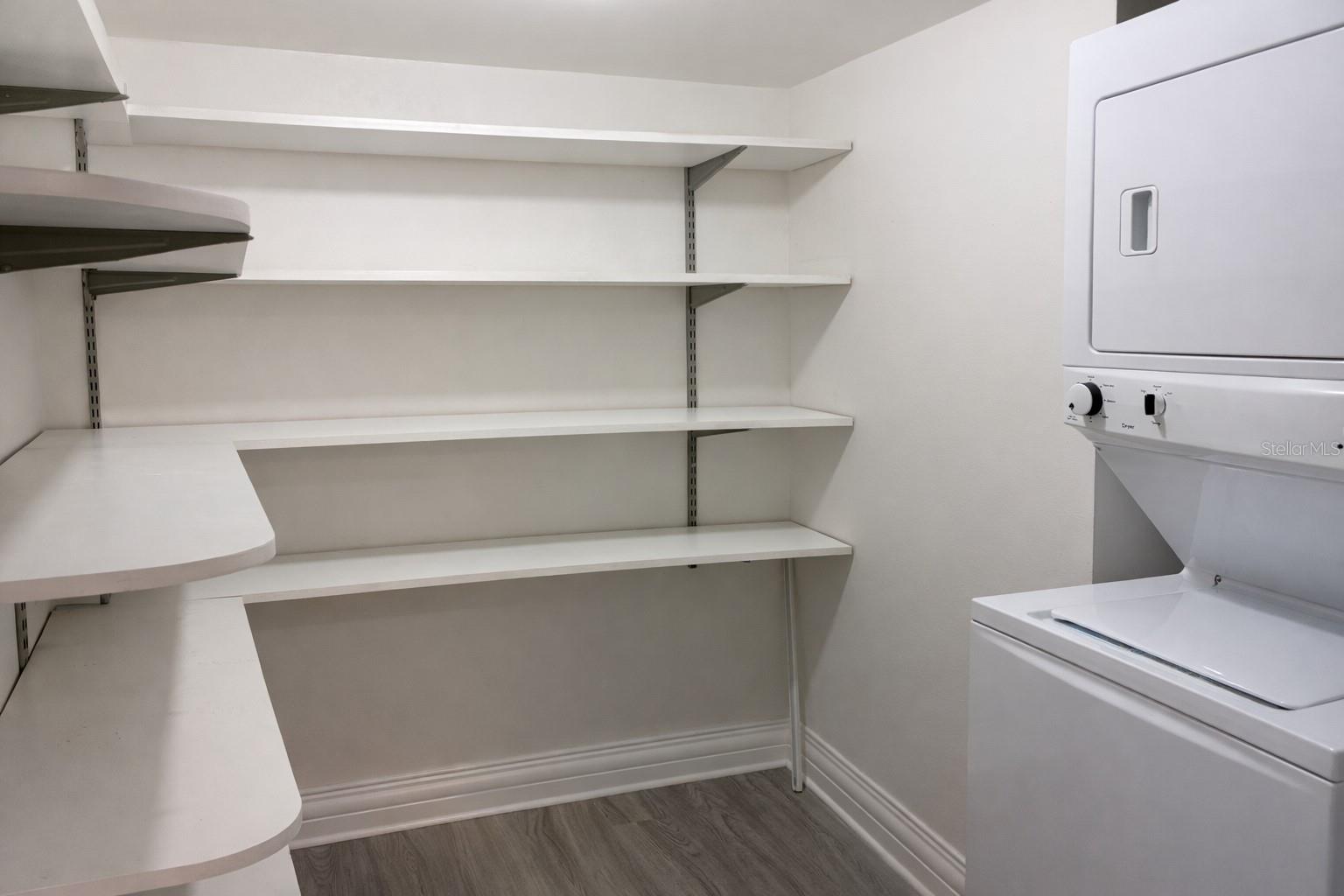 Image 22 of 33 For 2333 Feather Sound Drive A301