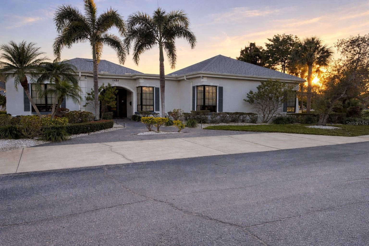 Image 23 of 33 For 2333 Feather Sound Drive A301