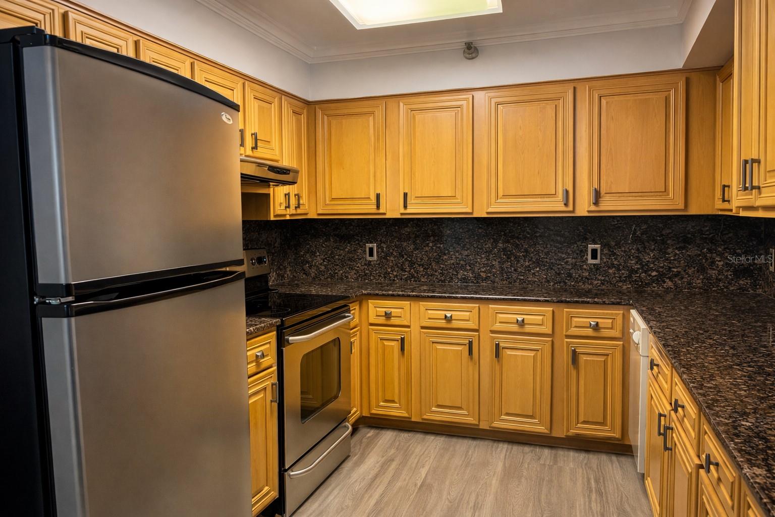 Image 5 of 33 For 2333 Feather Sound Drive A301