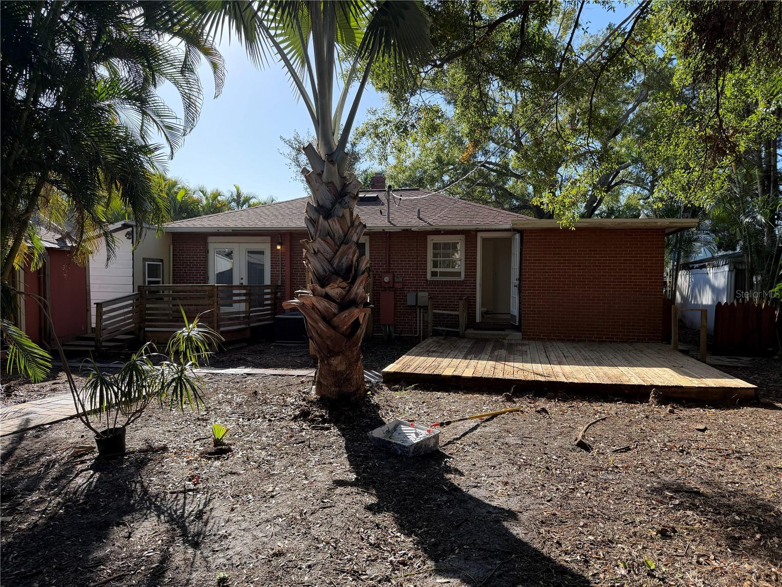 Image 17 of 18 For 3813 De Leon Street