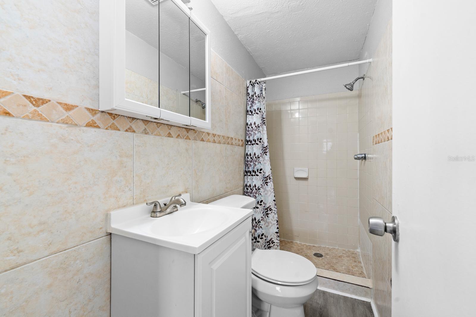 Image 10 of 23 For 4220 Powhatan Avenue