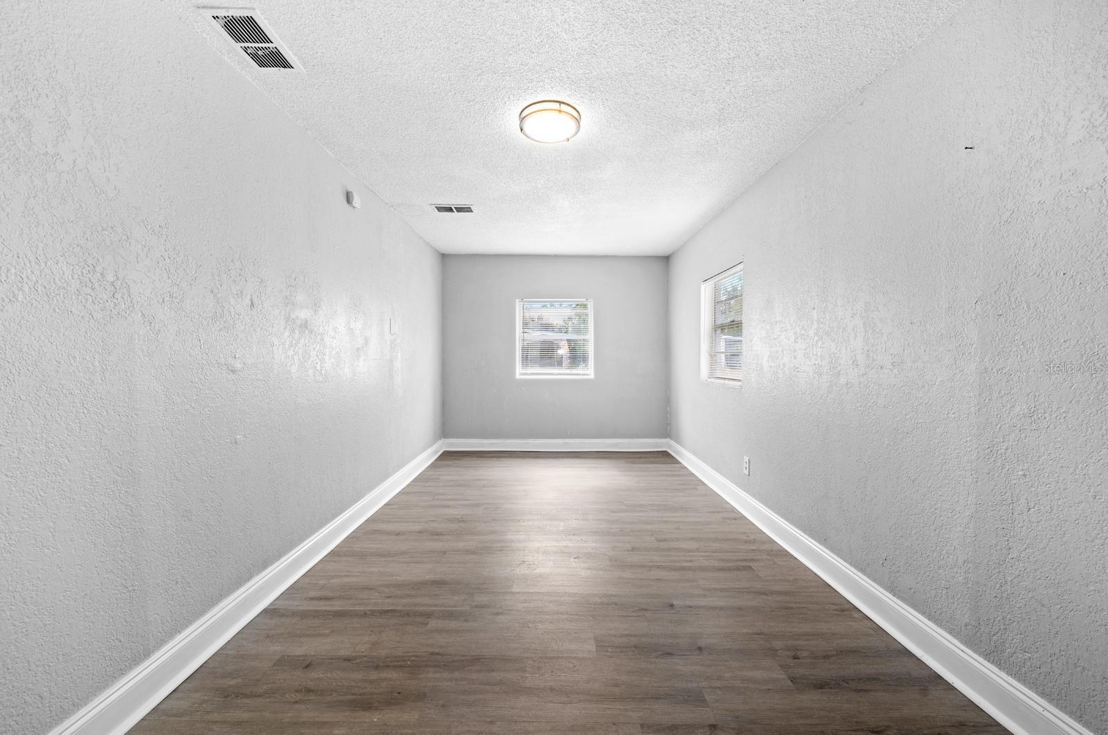 Image 13 of 23 For 4220 Powhatan Avenue