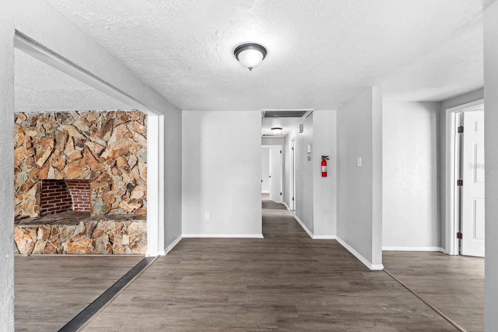 Image 16 of 23 For 4220 Powhatan Avenue