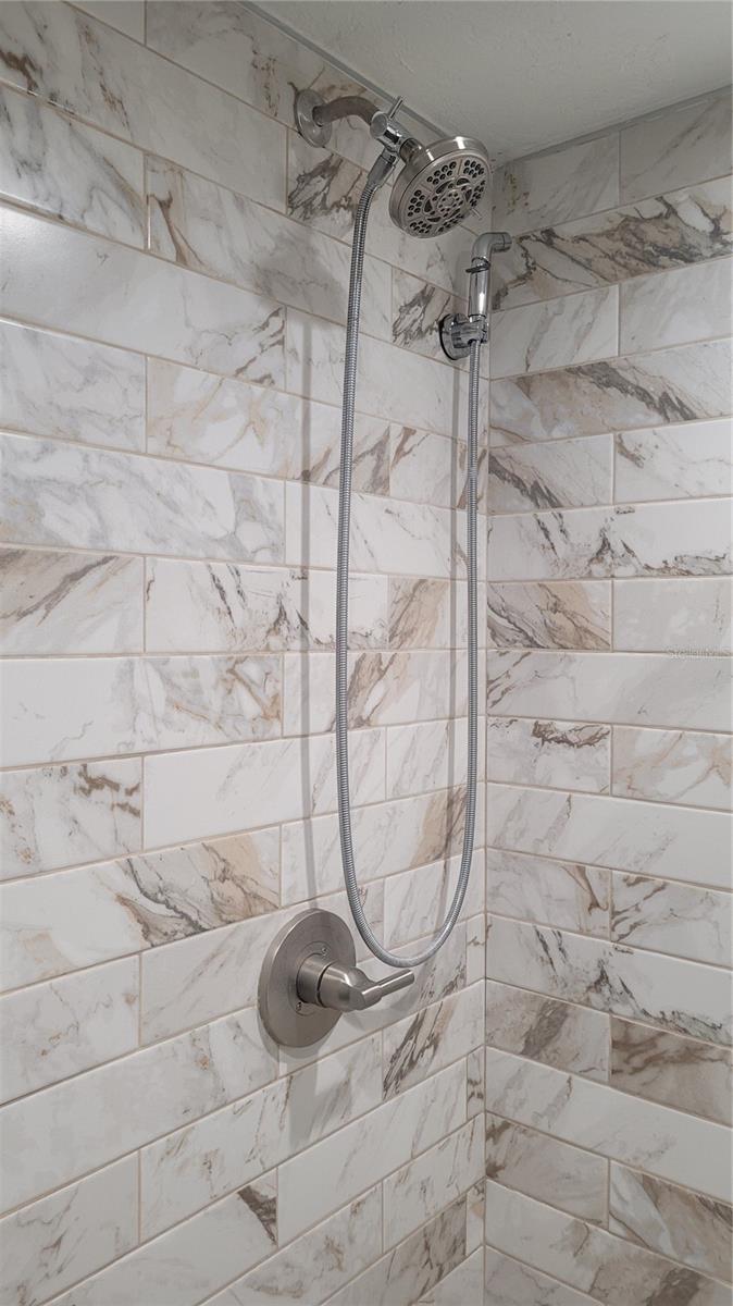 Image 27 of 49 For 500 Treasure Island Causeway 106