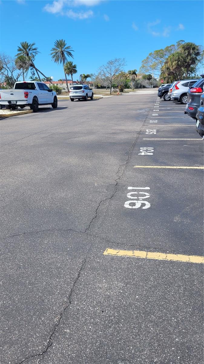 Image 46 of 49 For 500 Treasure Island Causeway 106