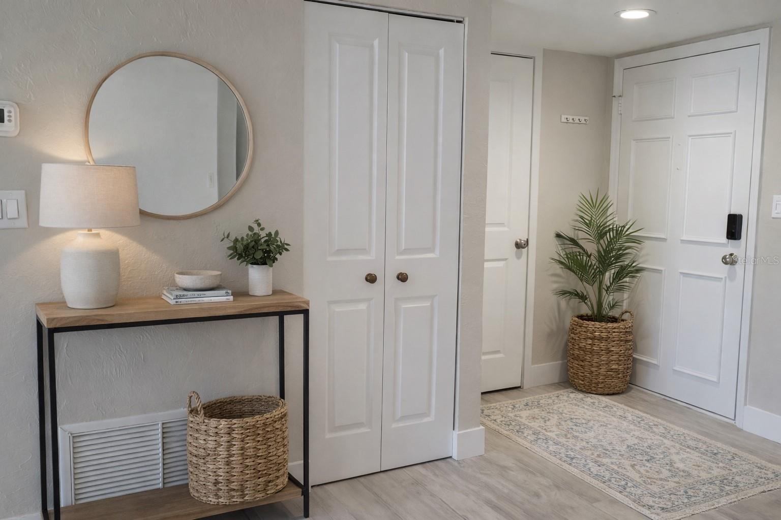 Image 5 of 49 For 500 Treasure Island Causeway 106