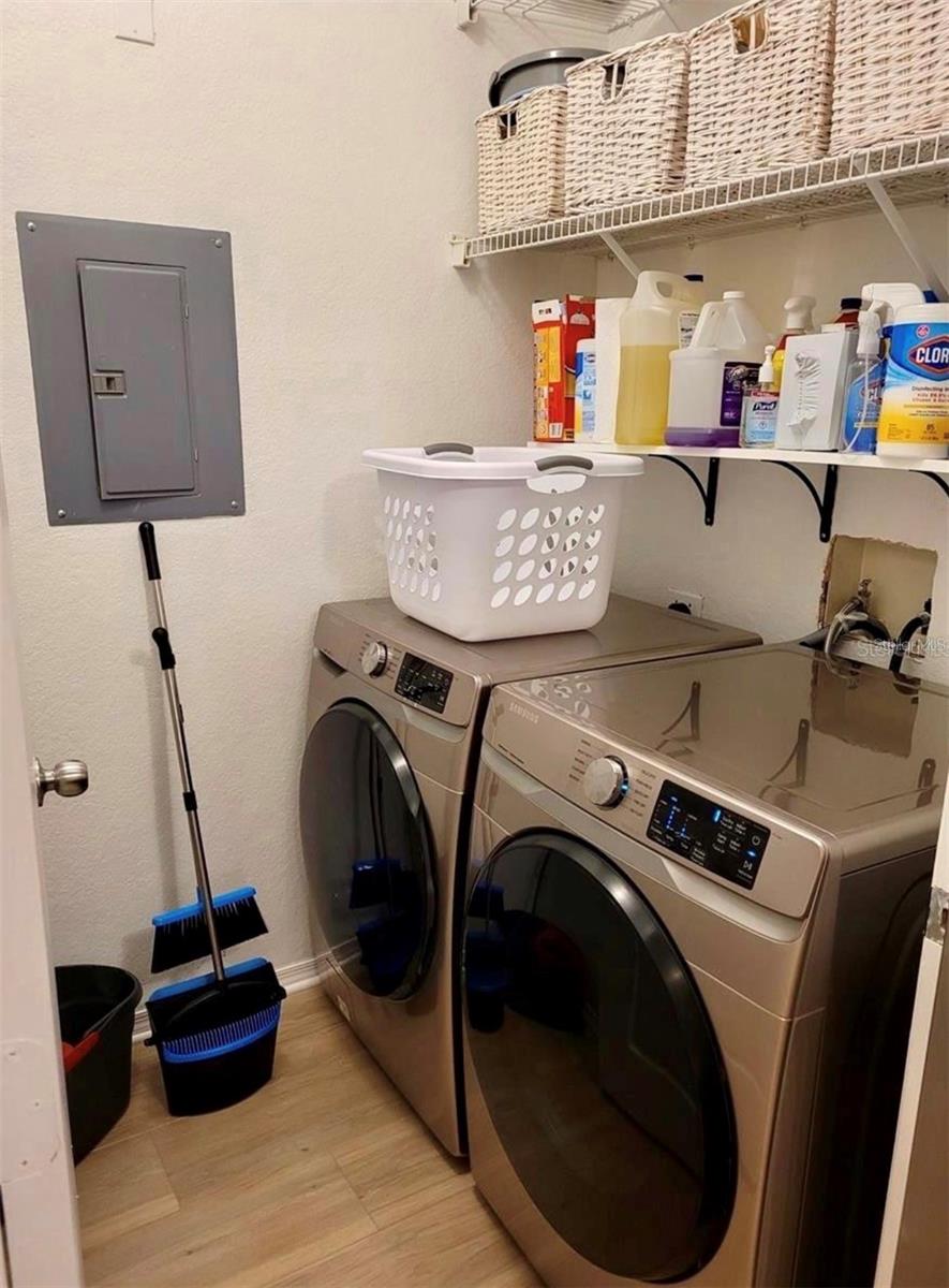 Image 15 of 44 For 2709 Via Cipriani  531b