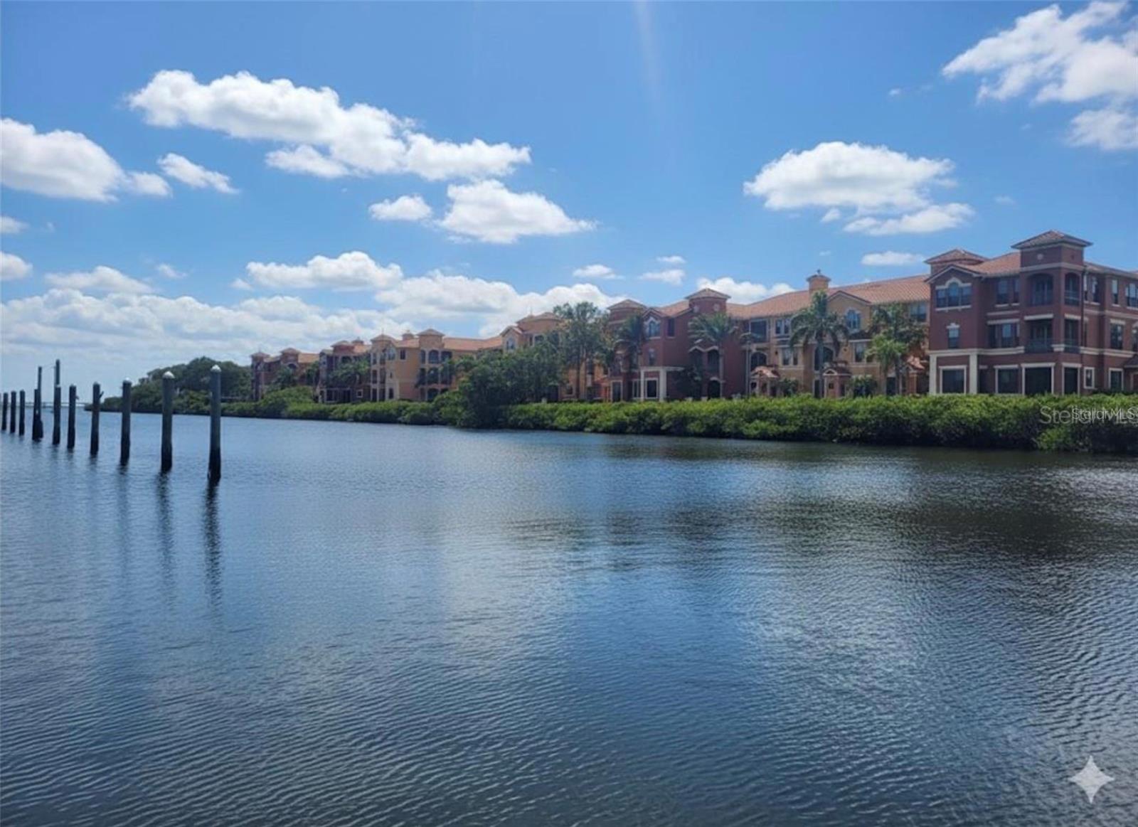 Image 24 of 44 For 2709 Via Cipriani  531b