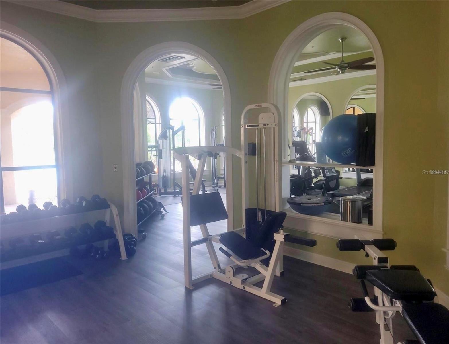 Image 31 of 44 For 2709 Via Cipriani  531b