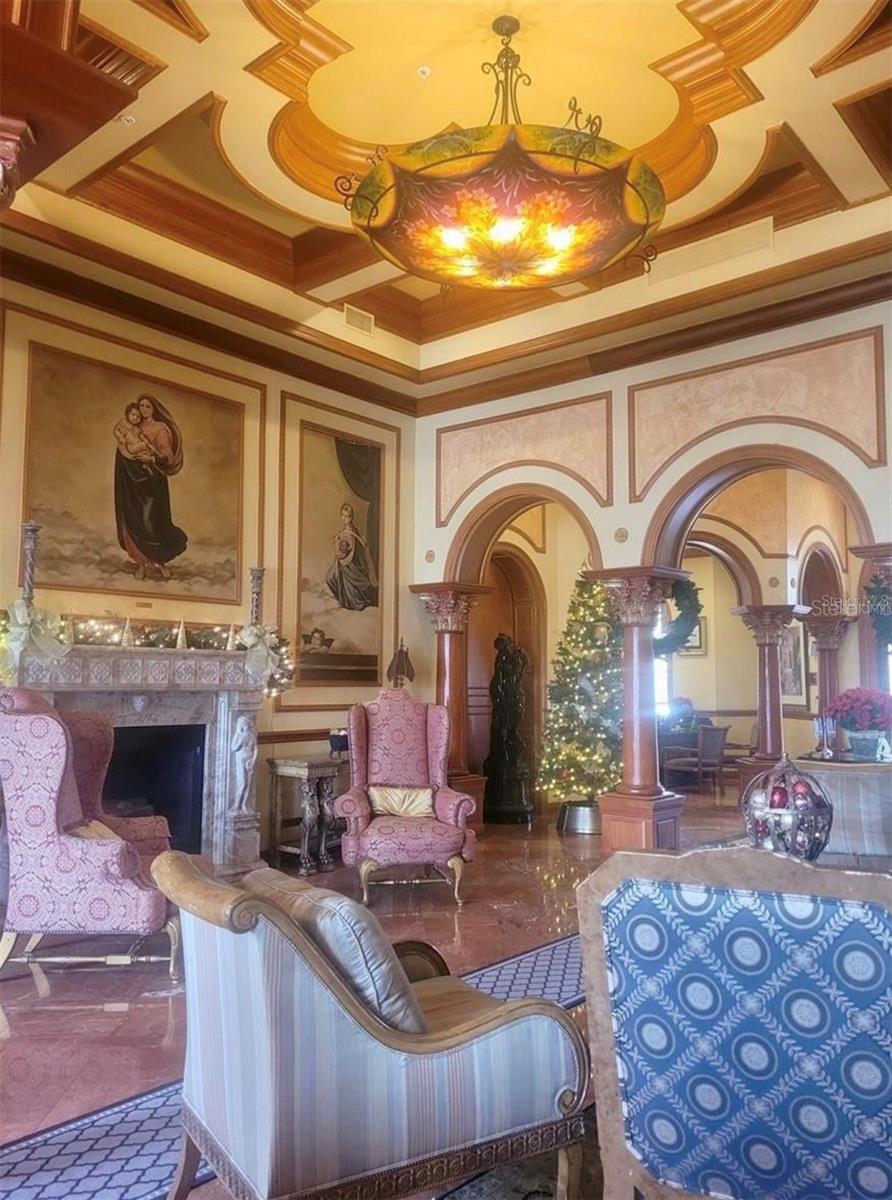 Image 41 of 44 For 2709 Via Cipriani  531b