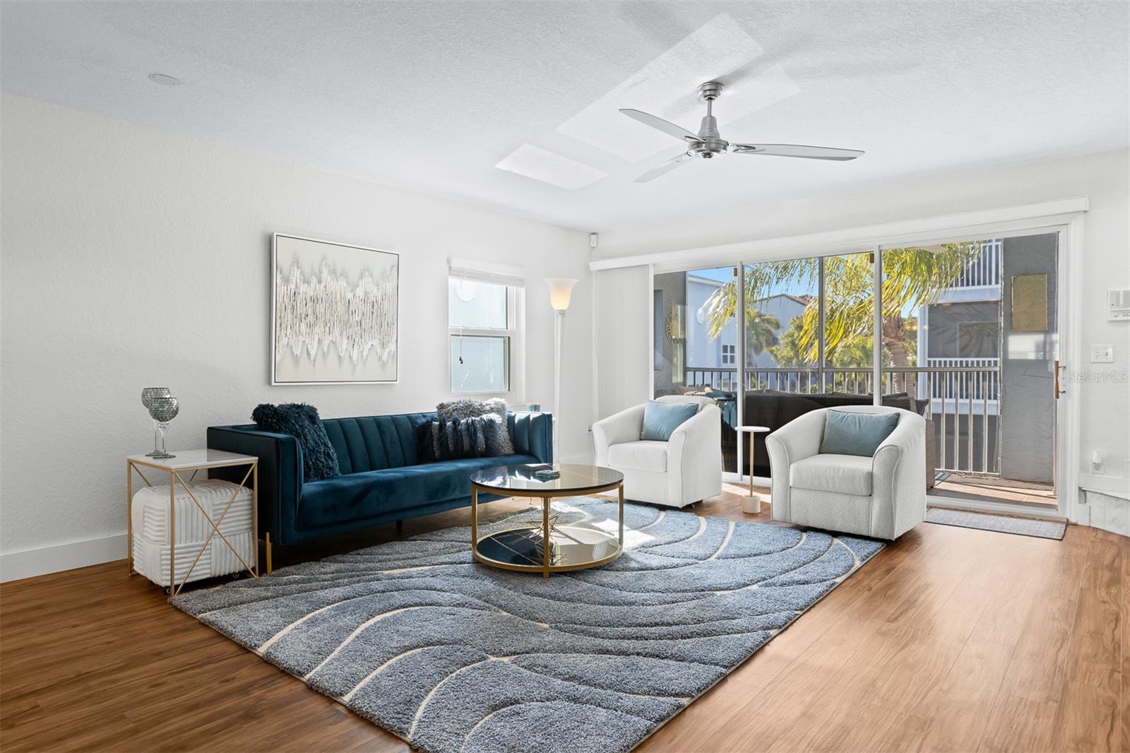 Image 22 of 85 For 545 Pinellas Bayway S 301