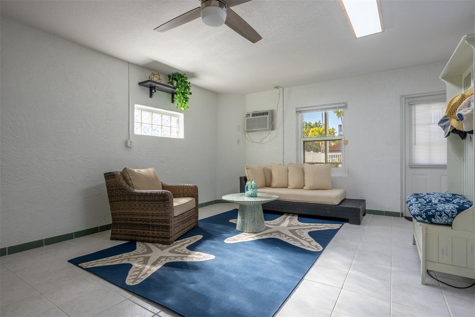Image 30 of 85 For 545 Pinellas Bayway S 301