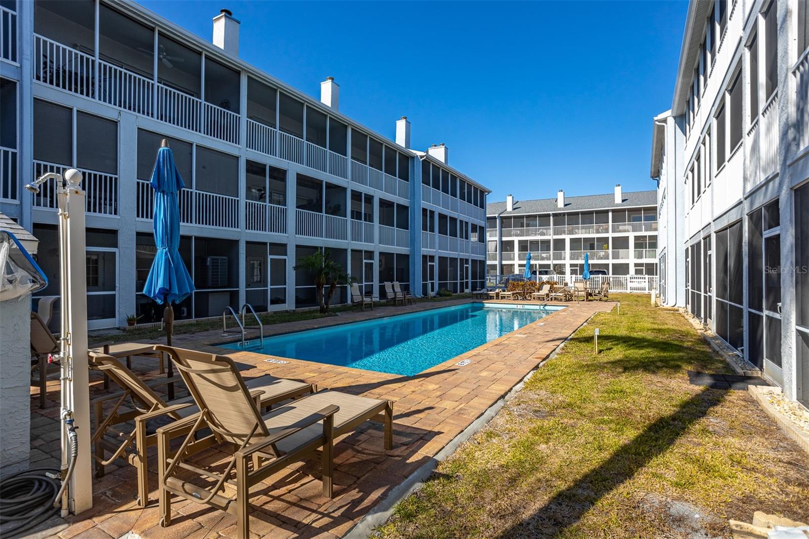 Image 38 of 85 For 545 Pinellas Bayway S 301