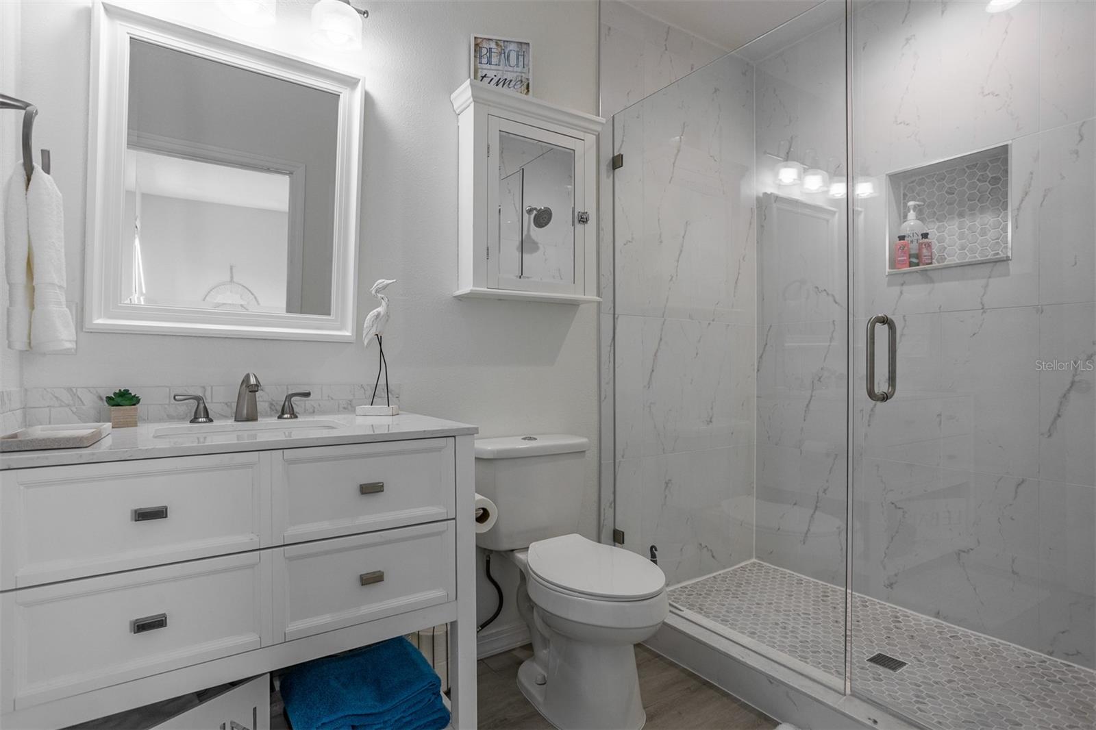 Image 42 of 85 For 545 Pinellas Bayway S 301