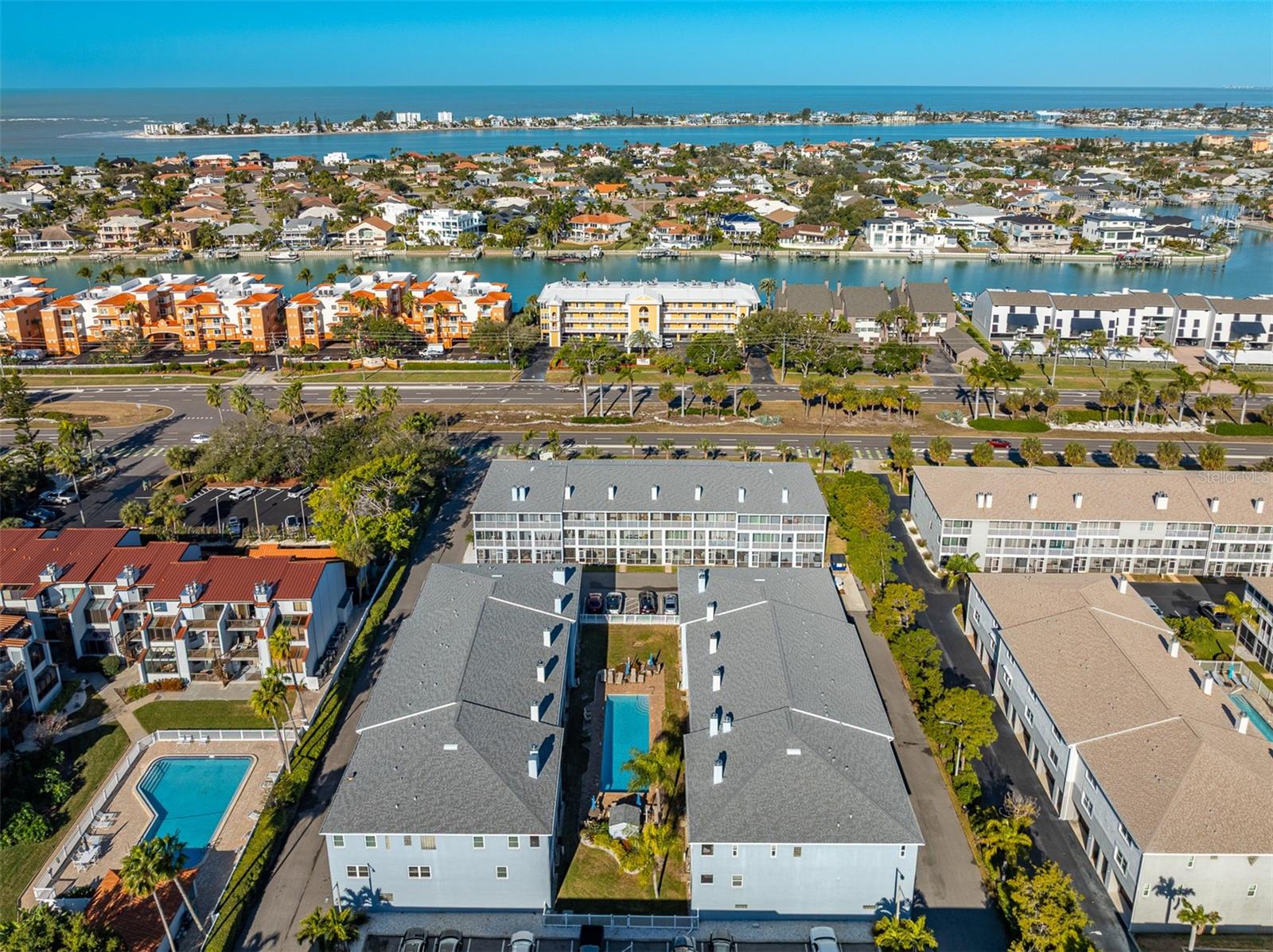 Image 62 of 85 For 545 Pinellas Bayway S 301