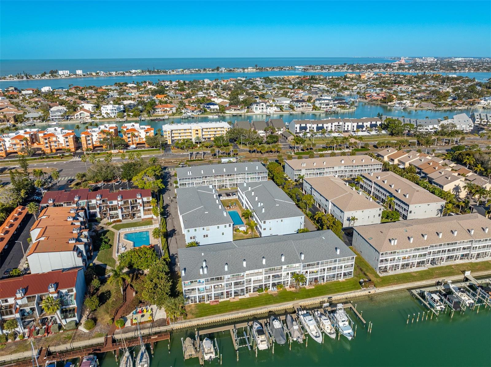 Image 67 of 85 For 545 Pinellas Bayway S 301