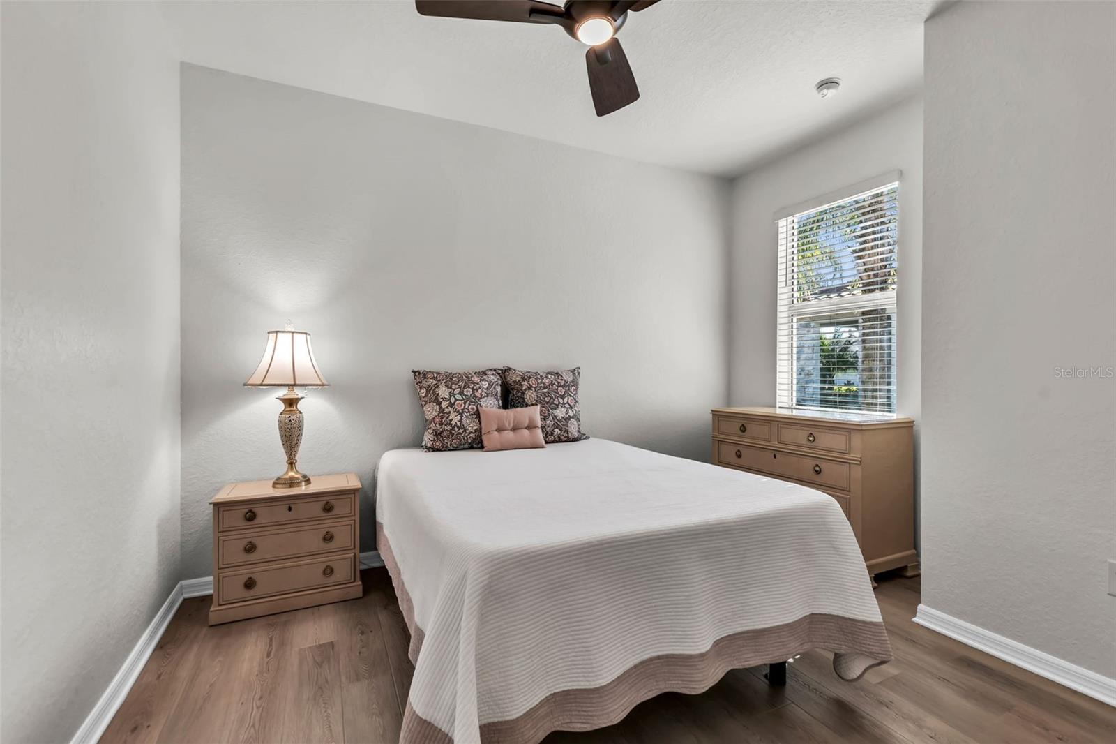 Image 24 of 53 For 2712 Starwood Court