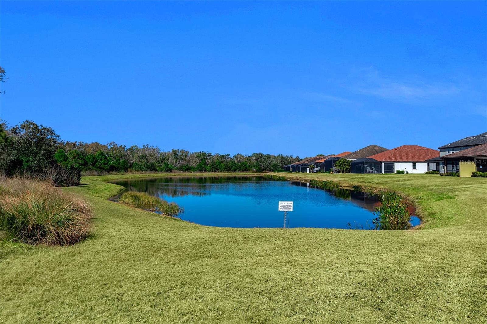 Image 39 of 53 For 2712 Starwood Court