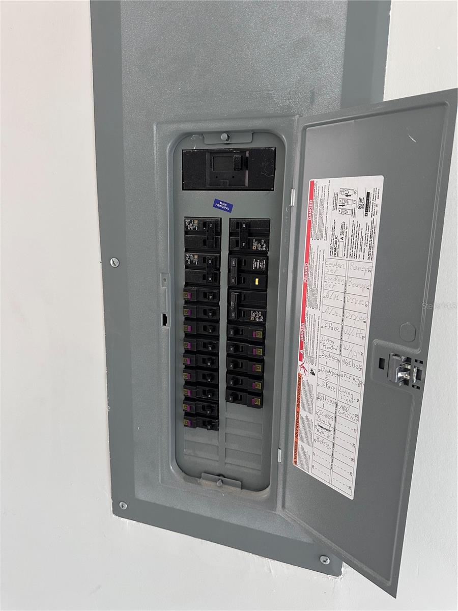 Image 10 of 19 For 130 Virginia Court