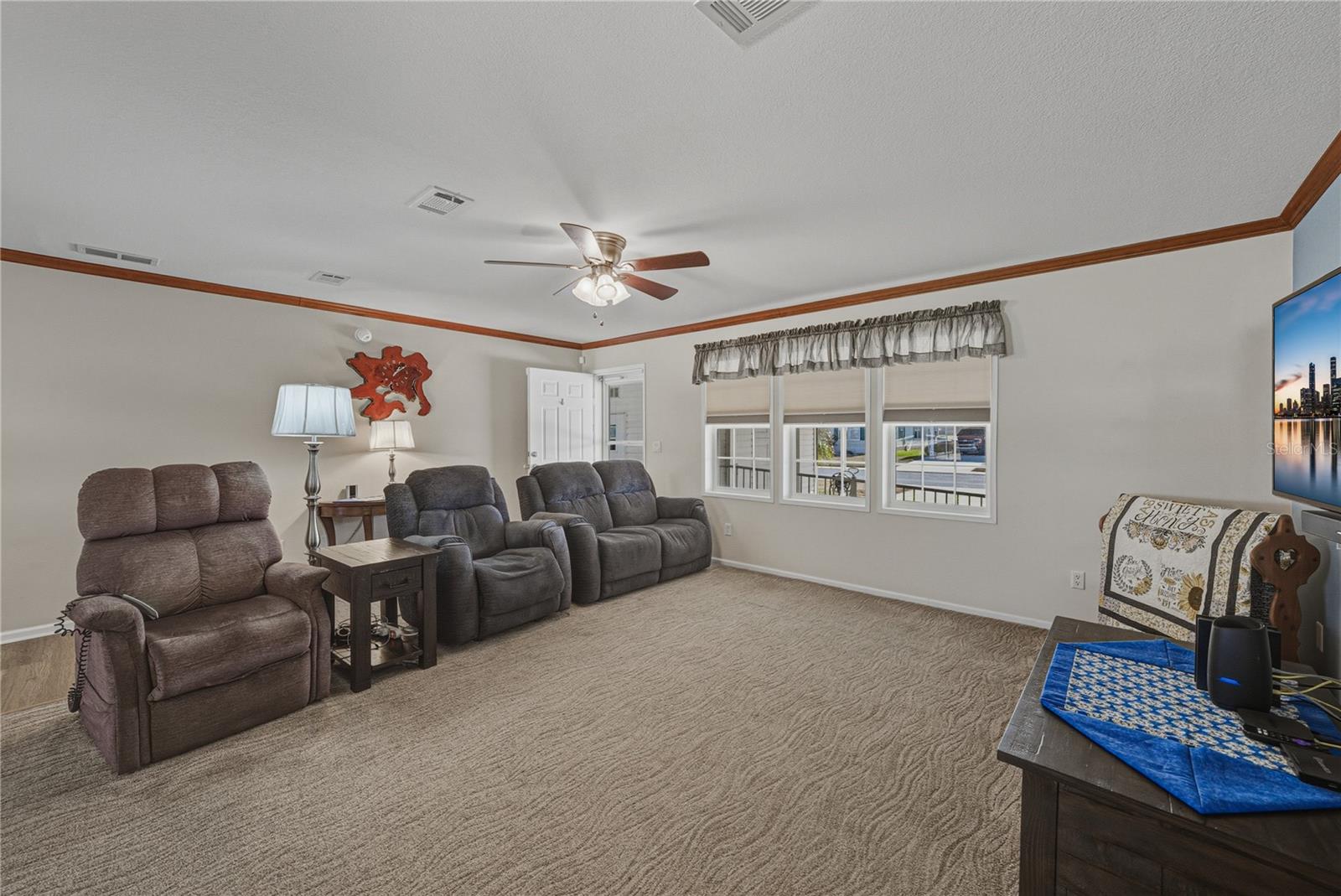 Image 14 of 49 For 37519 Corey Lewis Avenue