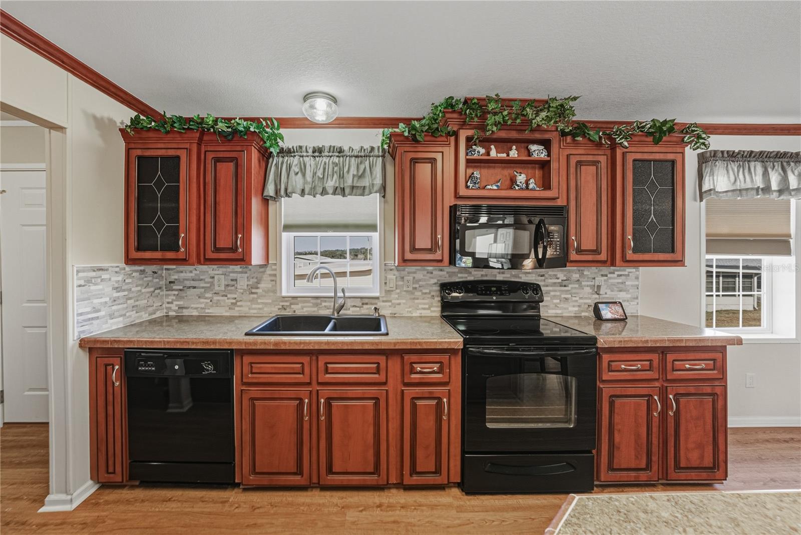 Image 20 of 49 For 37519 Corey Lewis Avenue