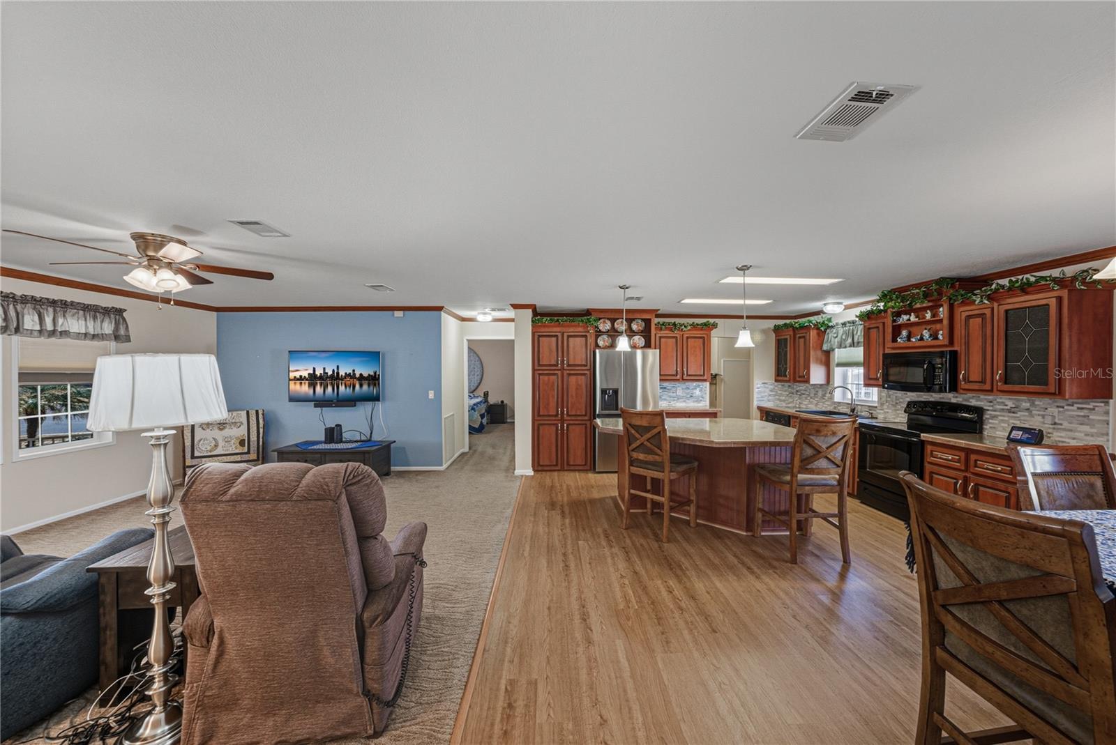 Image 26 of 49 For 37519 Corey Lewis Avenue