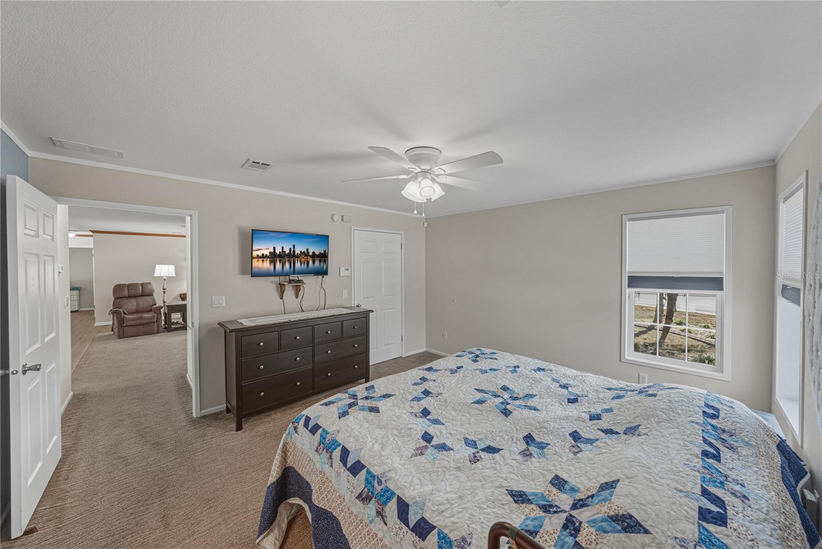 Image 28 of 49 For 37519 Corey Lewis Avenue