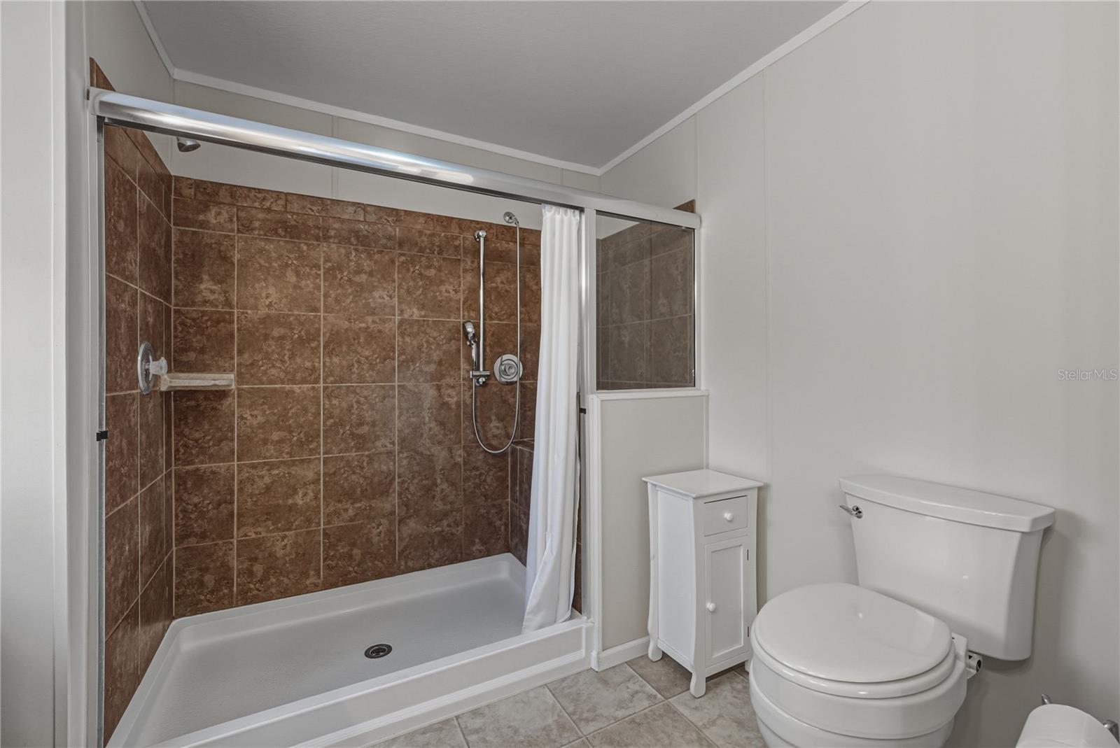 Image 33 of 49 For 37519 Corey Lewis Avenue