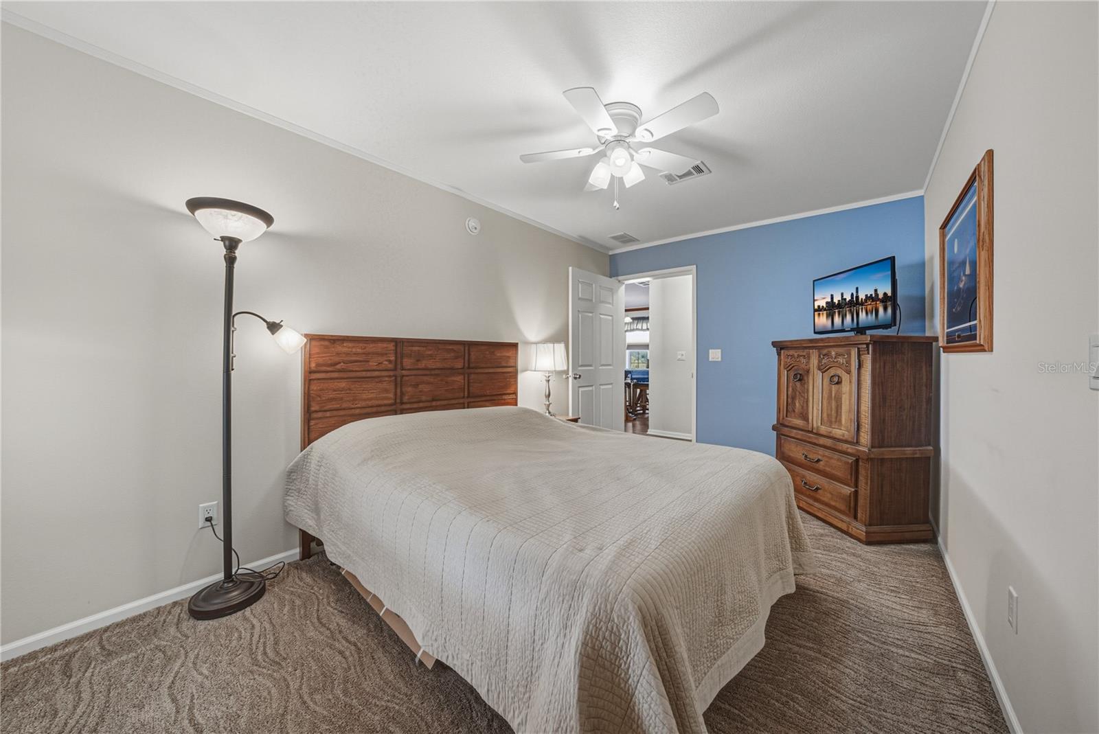 Image 38 of 49 For 37519 Corey Lewis Avenue