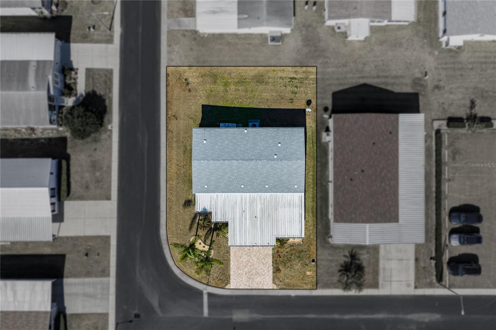 Image 4 of 49 For 37519 Corey Lewis Avenue