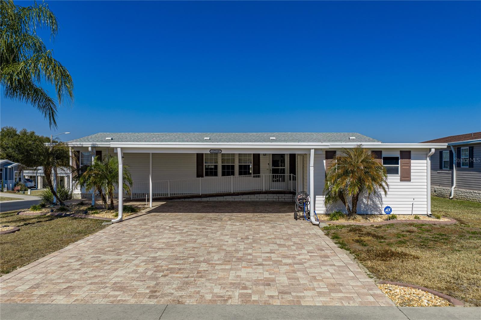 Image 6 of 49 For 37519 Corey Lewis Avenue