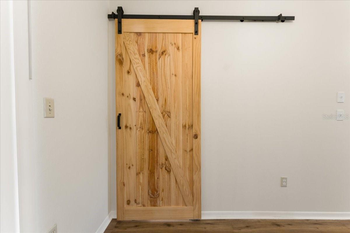 Image 13 of 50 For 9267 92nd Way