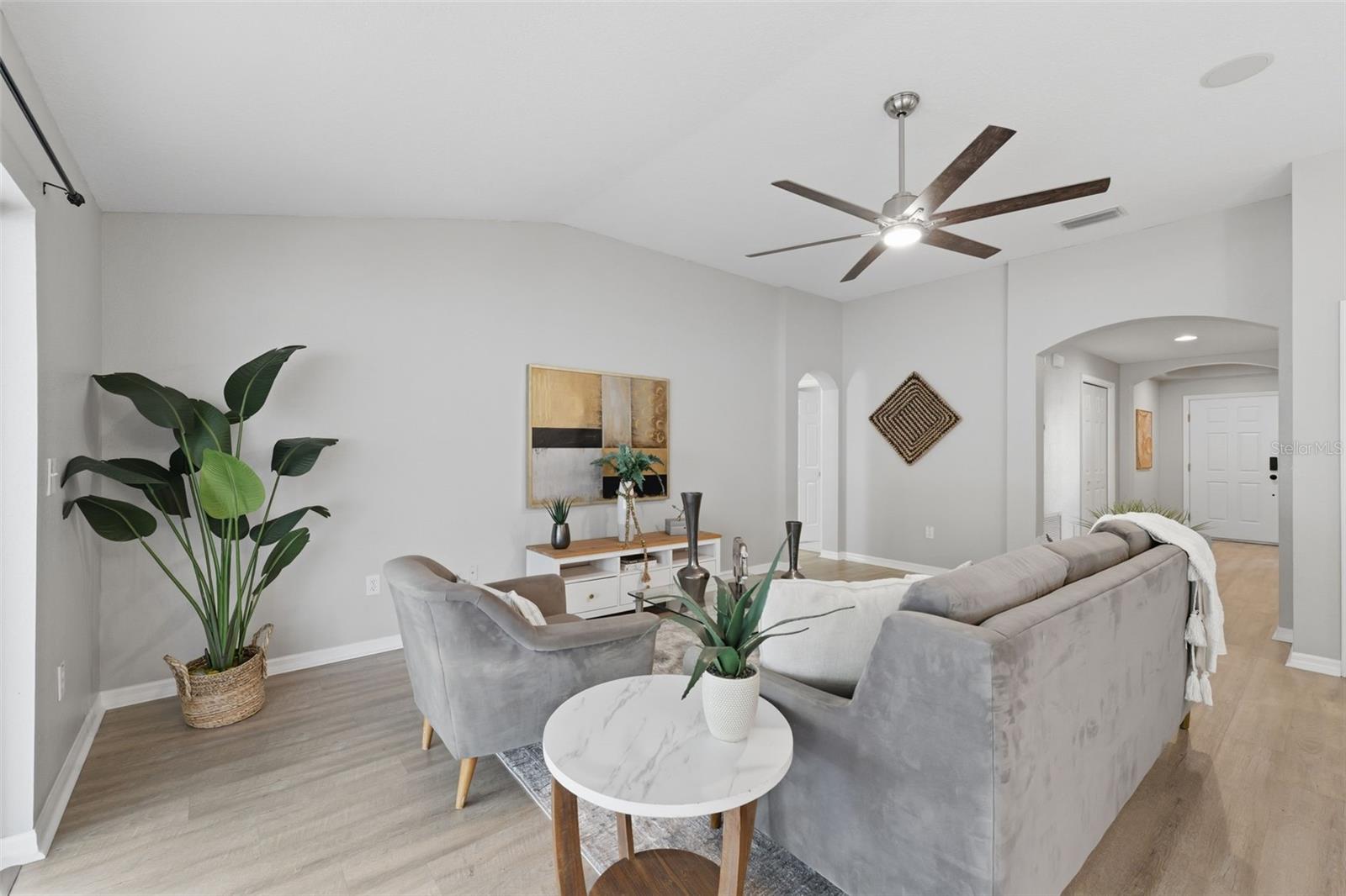 Image 13 of 65 For 6039 Desert Peace Avenue