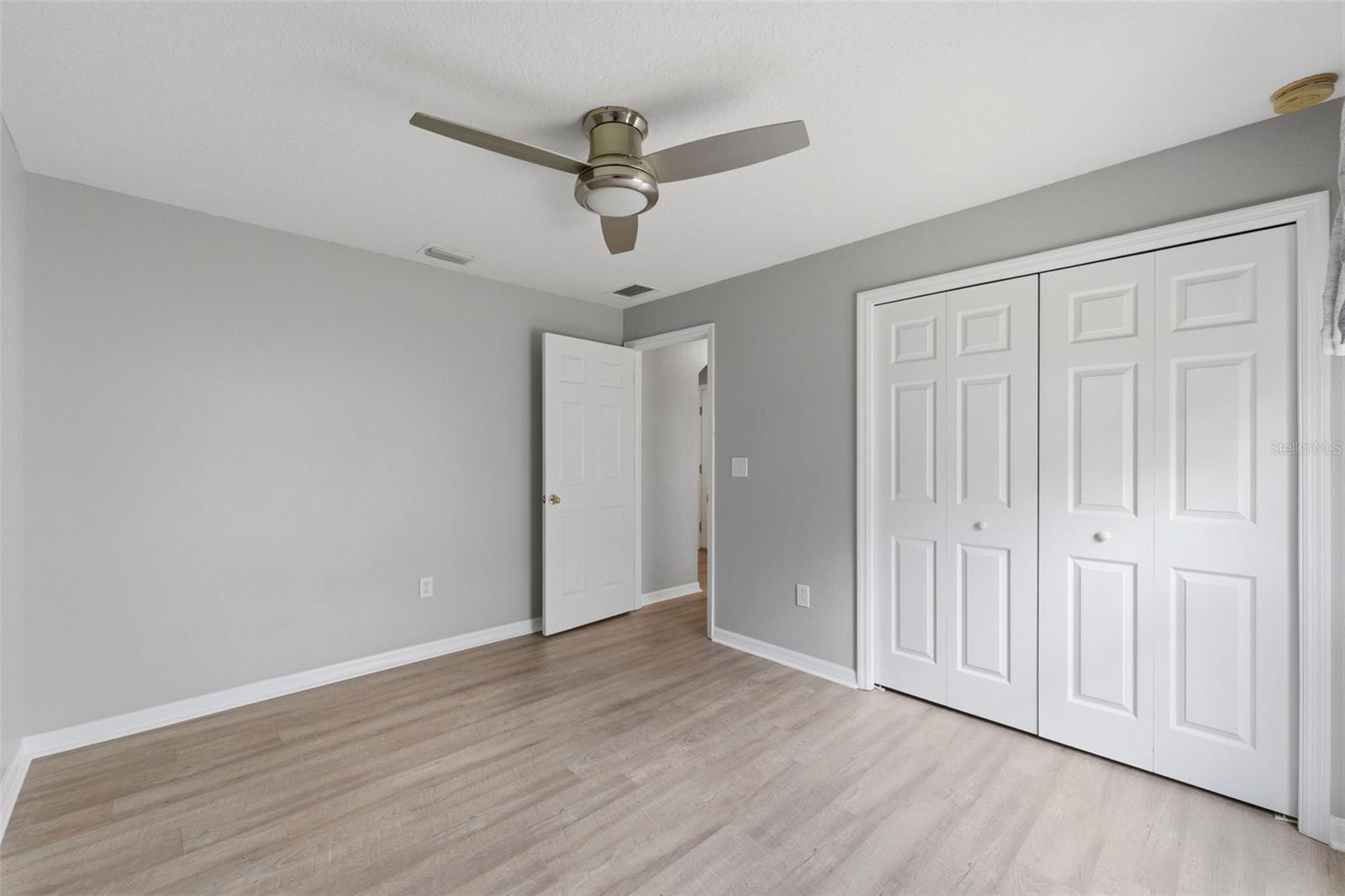 Image 38 of 65 For 6039 Desert Peace Avenue