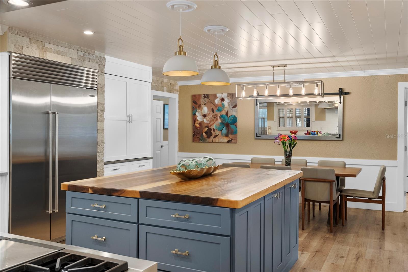 Image 18 of 76 For 1896 Sailfish Road S