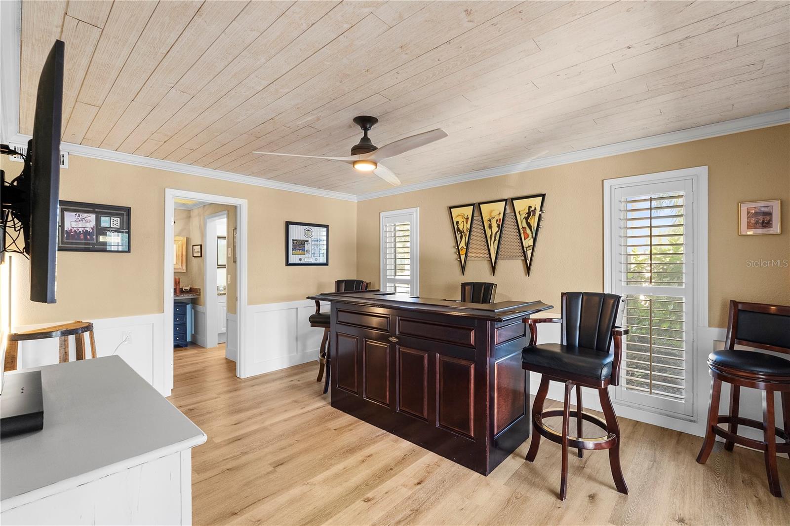 Image 26 of 76 For 1896 Sailfish Road S