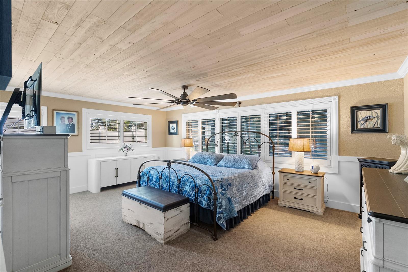 Image 32 of 76 For 1896 Sailfish Road S