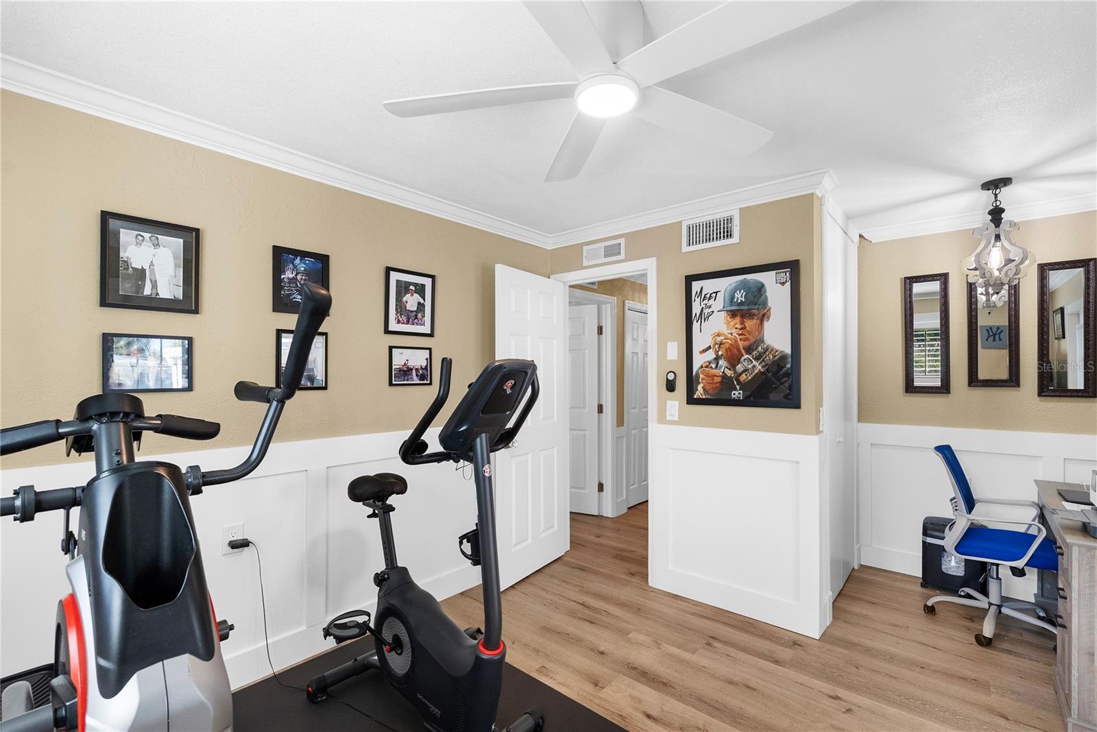 Image 50 of 76 For 1896 Sailfish Road S