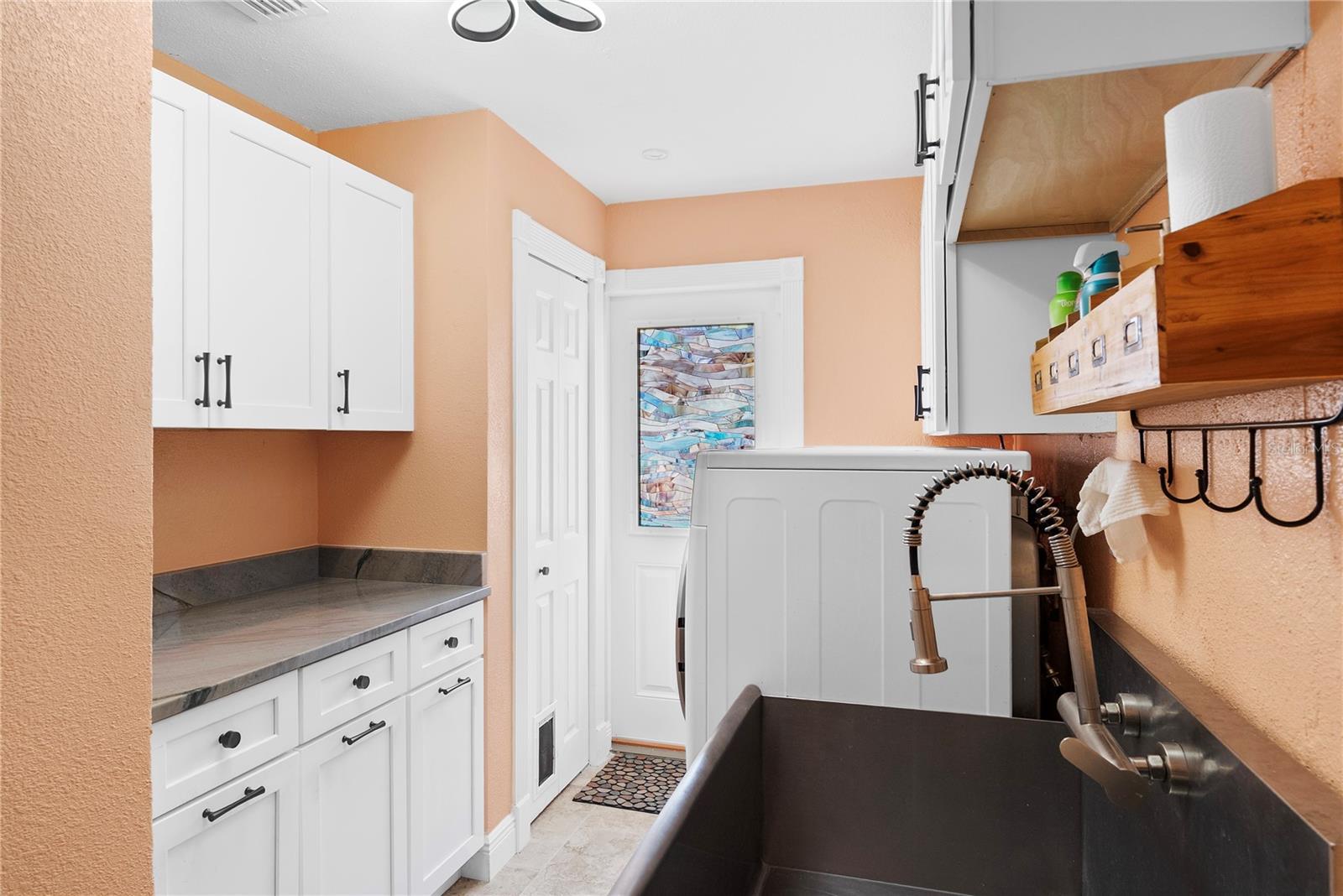 Image 53 of 76 For 1896 Sailfish Road S